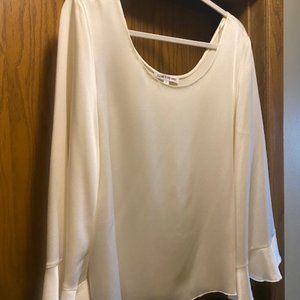 Elizabeth and James Top